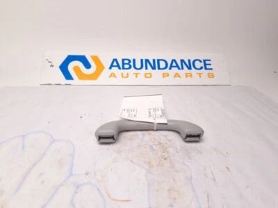 REAR ROOF RIGHT GRAB HANDLE FOR HYUNDAI SONATA GLS 2011-2015 - Image 1 of 4