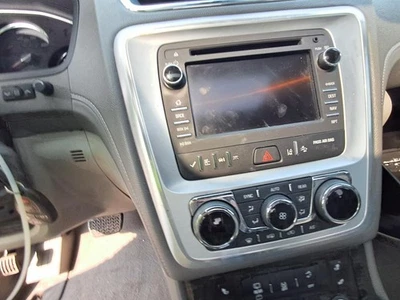 Pantalla de infoentretenimiento usada se adapta a: GMC Acadia 2017 sistema de entretenimiento trasero techo m Foto 1 de 4