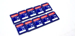 Lot of 10 SanDisk C4 4GB U1 Ultra Memory SD SDHC Card Preowned - Picture 1 of 3