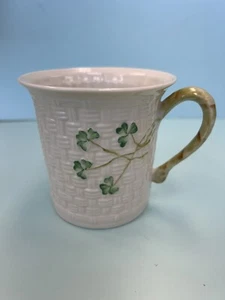 Belleek Shamrock Tasse 0093, Neu mit Etikett! - Bild 1 von 4