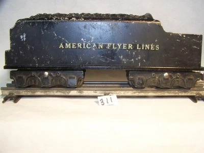 311 American Flyer Prewar O Gauge Hudson aluminum Tender for #1680, #1681-447 - Image 1 of 4