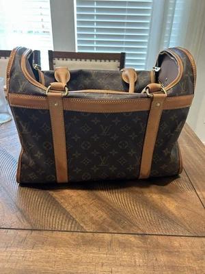 Louis Vuitton Auténtico Perro y Gato Porta Mascotas Foto 1 de 4