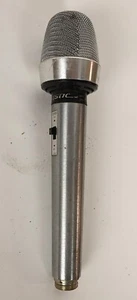 Realistic Mic Cardioid Dynamic Microphone Not Tested - Picture 1 of 7