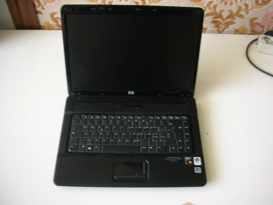 Hp Compaq 6735s - Immagine 1 di 1