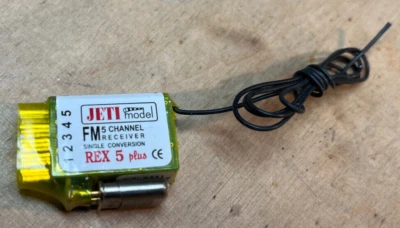 Jeti Rex 5 plus Empfänger 35MHz mit Quarz Kanal 71 - Bild 1 von 4