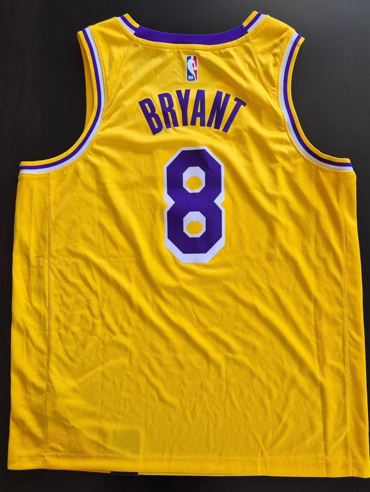 Nike Kobe Bryant 8 Lakers Av1229 728 Mamba NBA HOF 24 Swingman Jersey 52 XL