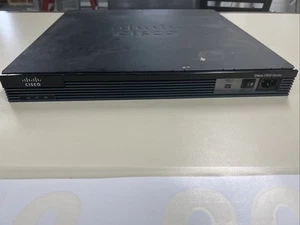 Cisco 2901 Router - Picture 1 of 2