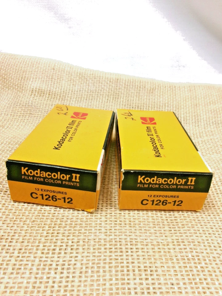 Película negativa a color Kodak Kodacolor II 126 C126-12 (caducada) 2/1984 Foto 1 de 2