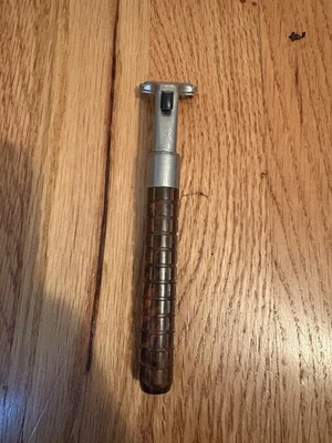 Vintage 1986 Gillette Atra Faux Brown Marbled Bakelite Handle Cartridge Razor - Image 1 of 4