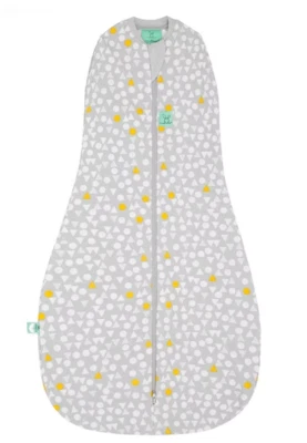 Ergopouch 0.2 Tog Sin Mangas Cocoon Envoltura y Saco de Dormir Recién Nacido Gris Triángulos Foto 1 de 4