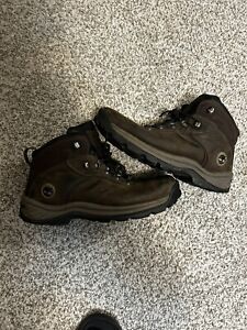 Men’s Timberland Boots, Size 9W
