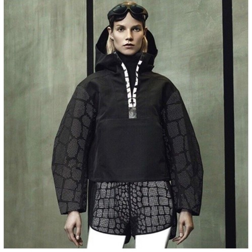 Giacca a vento donna Alexander Wang x H&M cropped anorak nera con cappuccio taglia 2