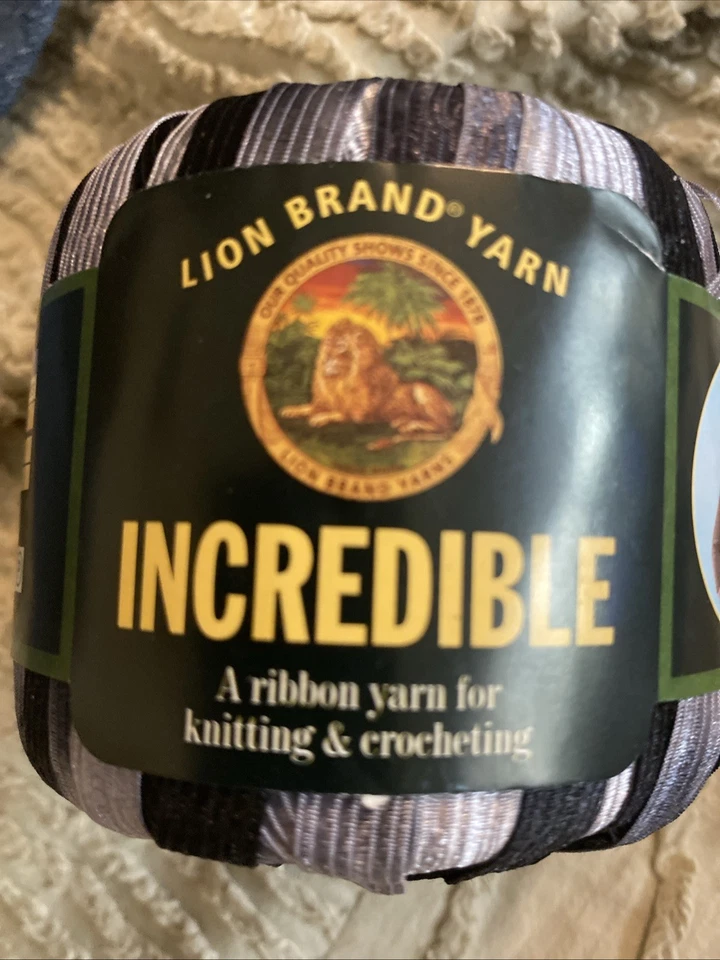 Lote de tinte Yarn Lion nuevo ACCENT ON BLACK #204: 42430 Foto 1 de 4