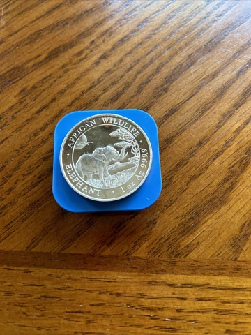 Somalia 100 Shillings African Wildlife Elephant 2019 1 oz .9999 Silver Coin Cover