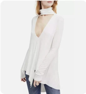 Neu mit Etikett Free People Uptown Rollkragen-Top tiefer V-Ausschnitt weiß Größe Medium Einzelhandel 68 $ - Bild 1 von 6