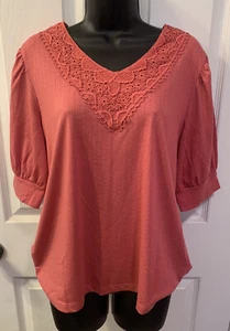 Vintage Lee Shirt V-neck Lace Embellishments Size Large - Picture 1 of 3