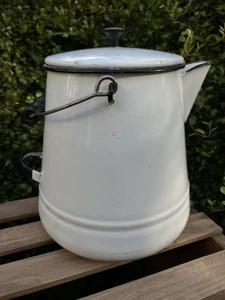 Vintage weiß mit schwarzem Rand Emaille Cowboy Wasserkocher rustikal Bauernhaus Lagerfeuer - Bild 1 von 10
