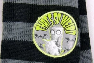 Disney FRANKENWEENIE gestreifte Armwärmer SELTSAMES MÄDCHEN & MR WHISKERS Vampirkatze - Bild 1 von 3