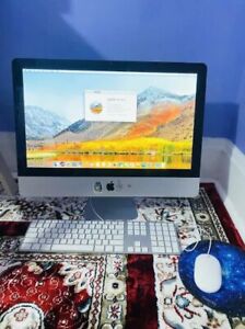 Apple iMac 21.5" i3 Desktop 2011 - Keyboard and mouse included