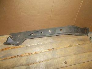 PUNTONE LONGHERONE DESTRO FIAT 127 DIESEL 76' E 147 DAL 77' - Foto 1 di 2