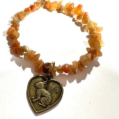 中国占星术占星术兔子标志小饰品手链天然石珠 — 第 1/3 张图片