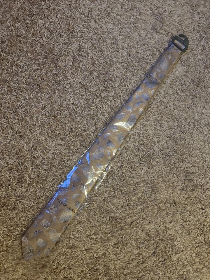 Juego de corbata y cuadrado de bolsillo Barcelona Cravatte para hombre Foto 1 de 1