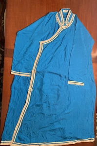 Vintage 1980’s Chinese Bai Hua Embroidered Chinese Silk Robe Jacket Blue - Picture 1 of 20