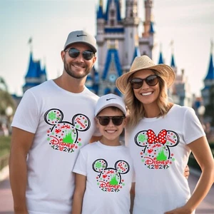 Camisa de Navidad Personalizada Disney, Top Unisex Disneyland Mickey Minnie Family - Imagen 1 de 9