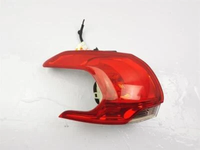MK1 PEUGEOT 2008 2013-2019 LUZ TRASERA LADO PASAJERO IZQUIERDO Foto 1 de 4