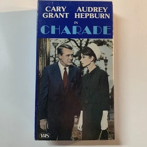 Charade VHS 1963 (1985 GoodTimes Video) Cary Grant Audrey Hepburn Thriller - Picture 1 of 3