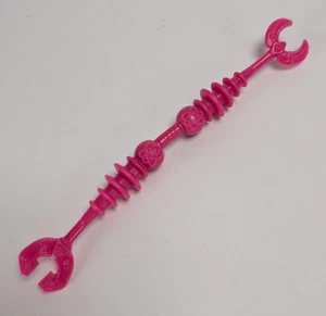 Ninja Turtles TMNT Universal Monsters Mutant Raphael Raph Weapon Part Accessory - Imagen 1 de 1