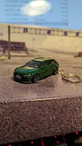 Custom Car Keychain Fits Audi RS6 avant - Picture 1 of 4