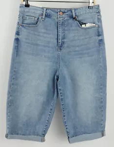 New FRAYED Jeans High Rise Baggy Shorts Women's Size 29 Light Blue Denim Roll Up - Picture 1 of 9