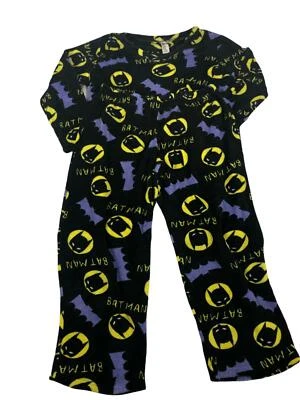 DC Comics Bat Man Fleece 2 Piece Pajamas Set Black Youth (Size: L) - Image 1 of 4