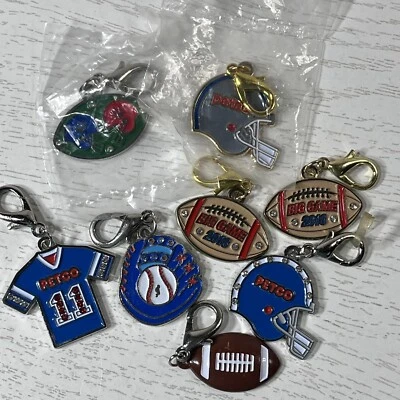 8 PETCO Perro Gato Mascota Collar Dijes Etiqueta Llavero Deportes Fútbol Esmalte Bling Foto 1 de 4