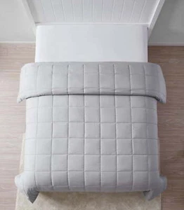 Mainstays Solid Twin Down Alternative Blanket in Gray,Hypoallergenic - Picture 1 of 6