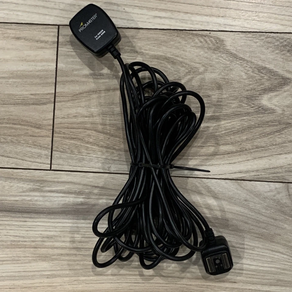 ProMaster Extended Length TTL Off-Camera Cord - 7m - for Nikon #6248 - Image 1 of 4