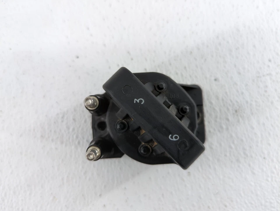 Bobina de ignição Chevrolet Impala 2000-2005 pacote de ignição CAUYV - Imagem 1 de 4