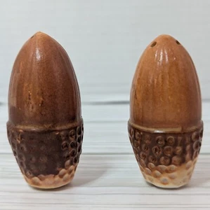 Vintage Acorn Salt & Pepper Shaker set Ceramic Acorns Novelty Kitchen 2.5 In - Picture 1 of 5