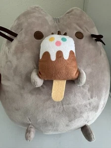 Peluche Pusheen 13 pollici | Pusheen con gelato 2024 - Foto 1 di 5