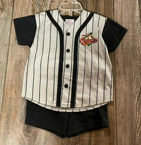 NEW Baltimore Orioles Boys Very Cute Embroidered Logo Shirt & Shorts Set 18 Mos Cover