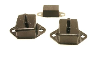 AUSTIN HEALEY 100/4,100/6 & 3000 BN2-BJ8 PAIR GEARBOX MOUNTINGS AND BUFFER - Picture 1 of 1