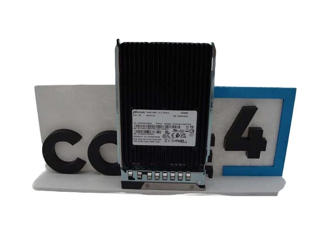 DELL NG1C6 960GB NVMe RI 2.5in U.3 SSD - Image 1 of 1