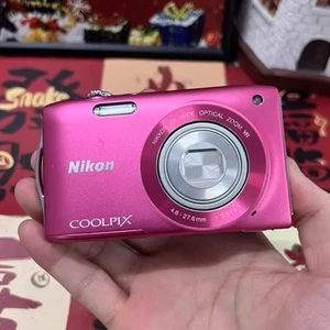 Nikon COOLPIX S3300 Pink 6x Optical Zoom 16.0MP Digital Camera Tested -90% New - Picture 1 of 6
