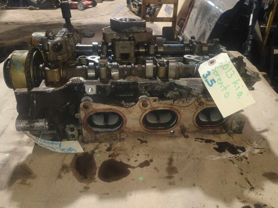 KIA SORENTO SANTA FE 010-012 2011-2013 culata derecha 3,5 L OEM Foto 1 de 4