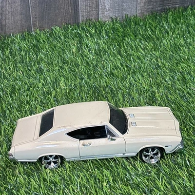 Vintage Diecast Muscle Car 1:18 Scale Cream Tan Classic Coupe Model  - Image 1 of 4