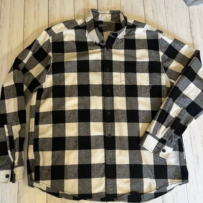 Franela de campo Eddie Bauer Eddies para hombre XL blanco y negro a cuadros espiga otoño Foto 1 de 4