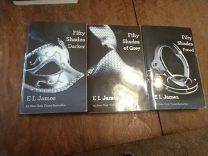 Fifty Shades Trilogy, Fifty Shades of Grey, Fifty Shades Darker, Fifty (2-PO-153 - Imagen 1 de 6