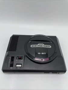 Sega Genesis MK-16000 Console Mini Videogioco Grafica Alta Definizione Solo - Foto 1 di 5