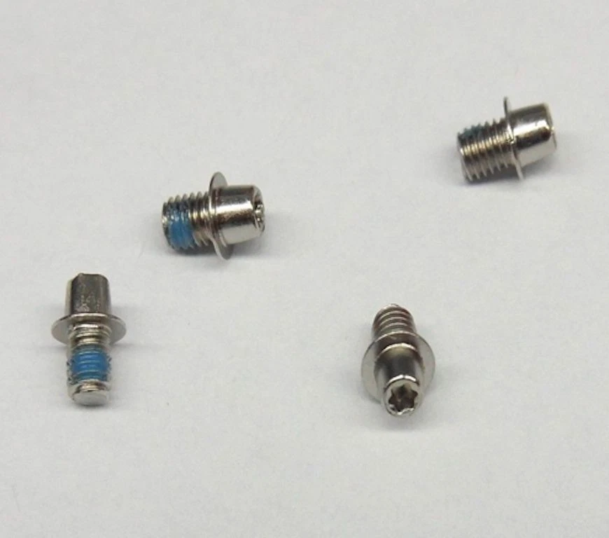 Set 4 Viti HDD Drive Apple MacBook Pro A1278 A1286 A1297   -  ORIGINALI - Immagine 1 di 2